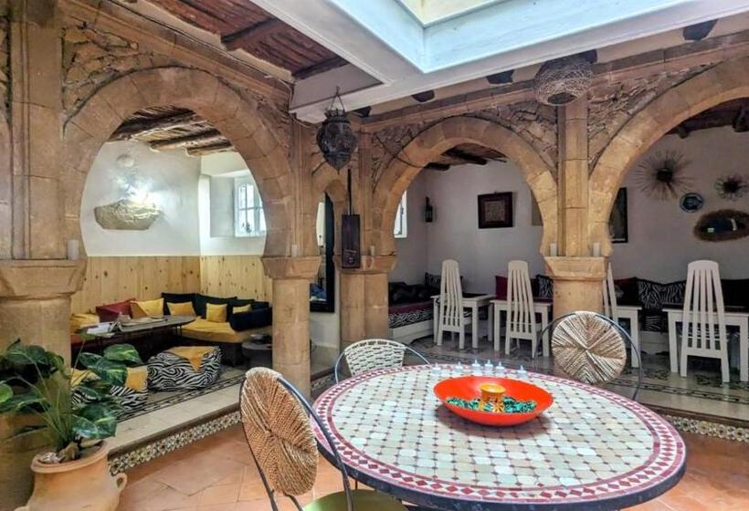 هتل La Maison Du Vent