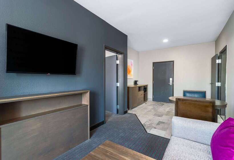 فندق La Quinta Inn & Suites By Wyndham Augusta Fort Eisenhower