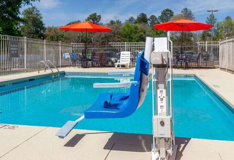 فندق La Quinta Inn & Suites By Wyndham Augusta Fort Eisenhower