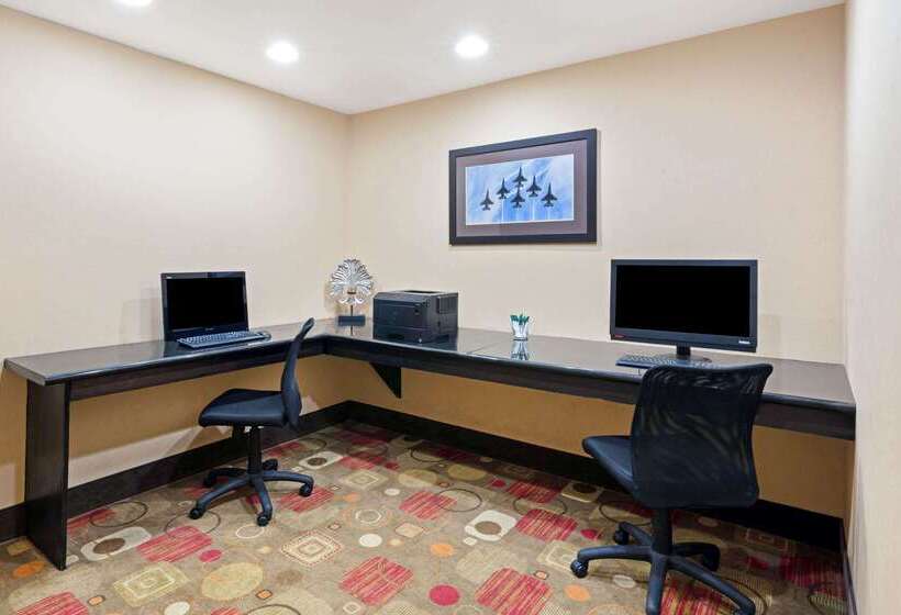 فندق La Quinta By Wyndham Stillwater  University Area