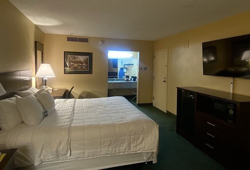 Mcm Grande Hotel Fundome Odessa