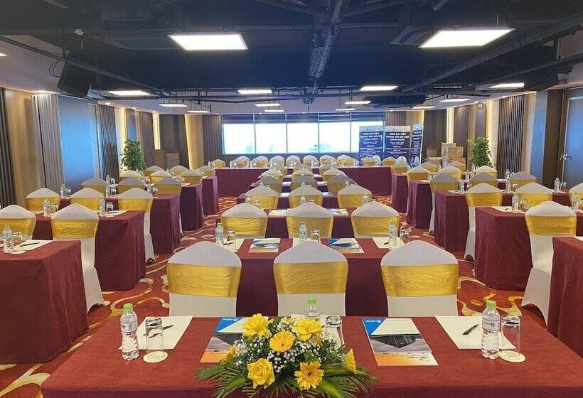 هتل Muong Thanh Luxury Song Han