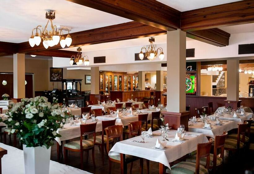 בית מלון כפרי Ossa Conference & Spa