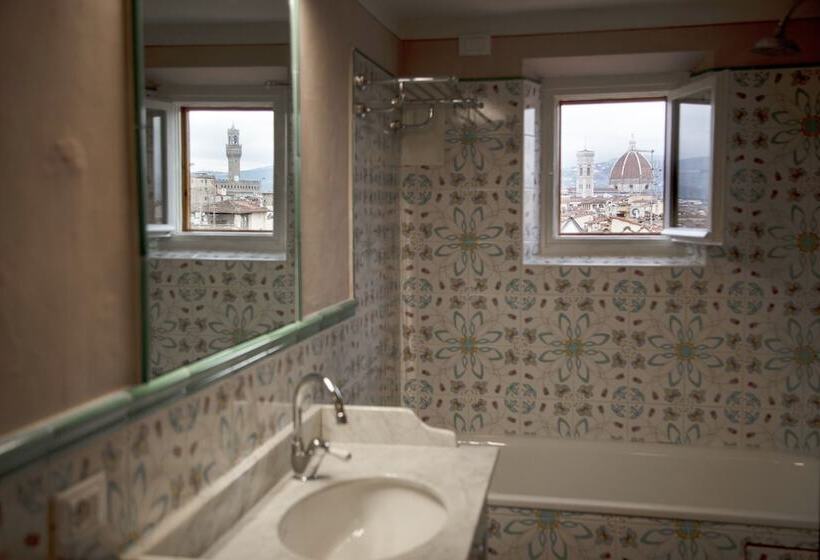 هتل Palazzo Guadagni