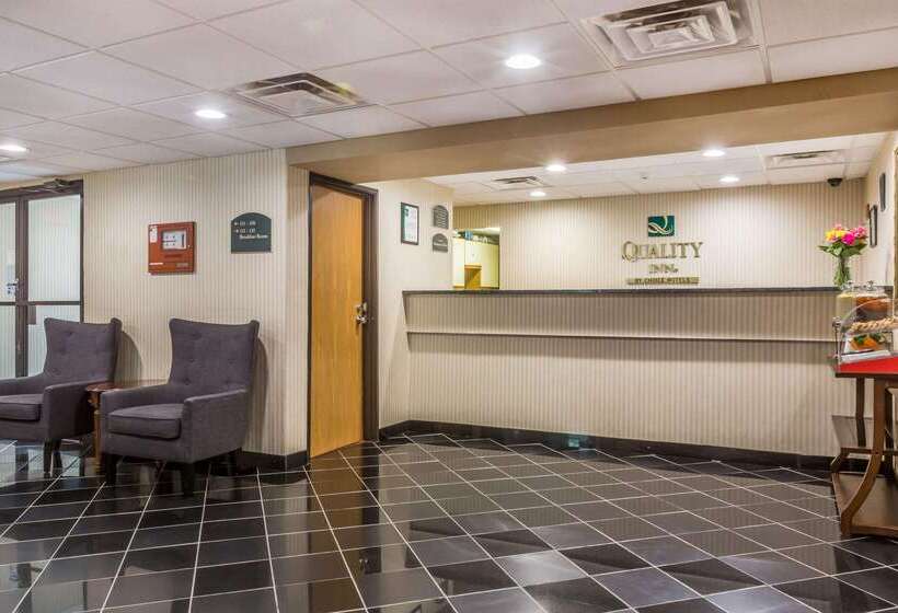 فندق Quality Inn Hyde Park   Poughkeepsie North