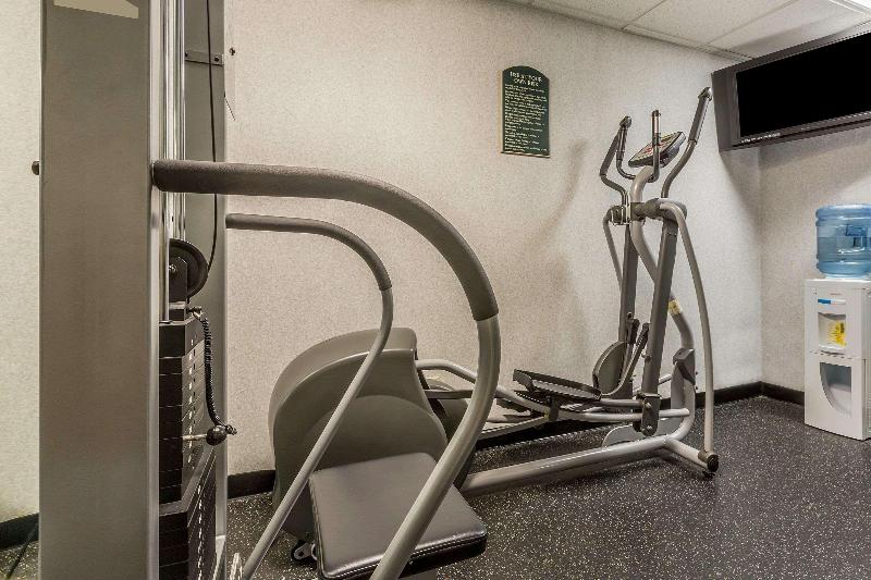 فندق Quality Inn Hyde Park   Poughkeepsie North