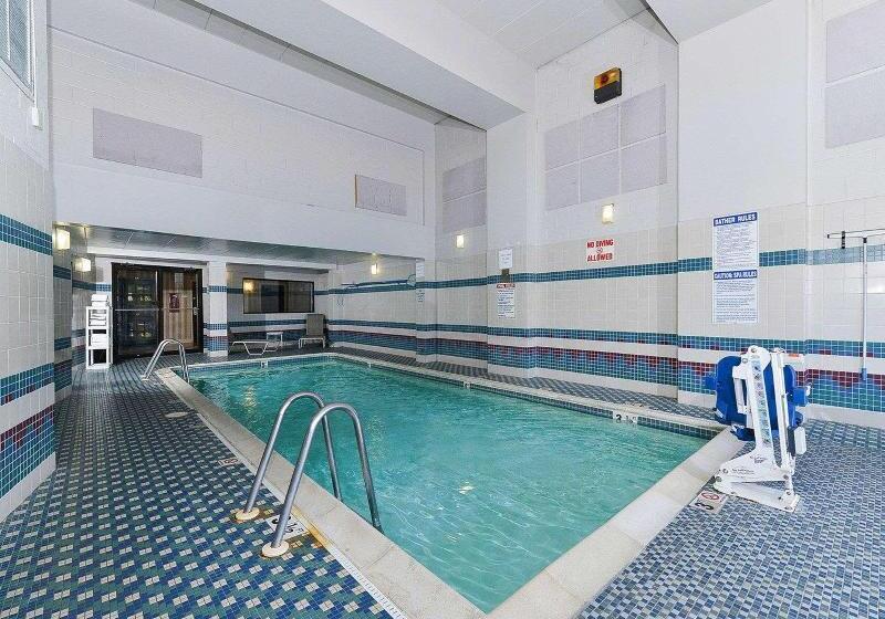 فندق Quality Suites Tinton Falls