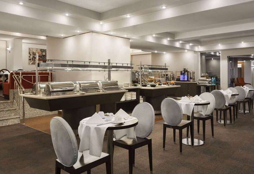 هتل Ramada By Wyndham Bucharest Parc