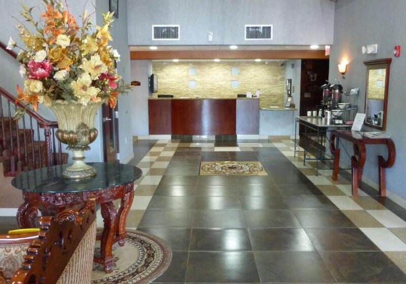 בית מלון כפרי Red Roof Inn & Suites Detroitmelvindale/ Dearborn