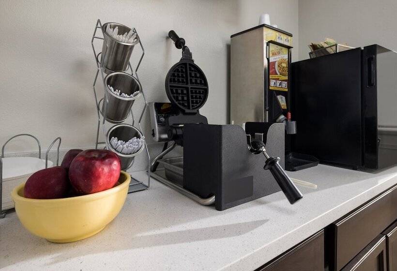 호텔 Red Roof Inn Weedsport