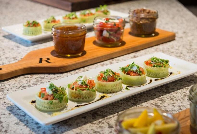 בית מלון כפרי Renaissance Boston Patriot Place