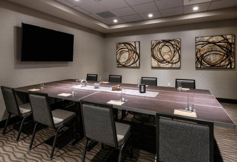 בית מלון כפרי Renaissance Boston Patriot Place