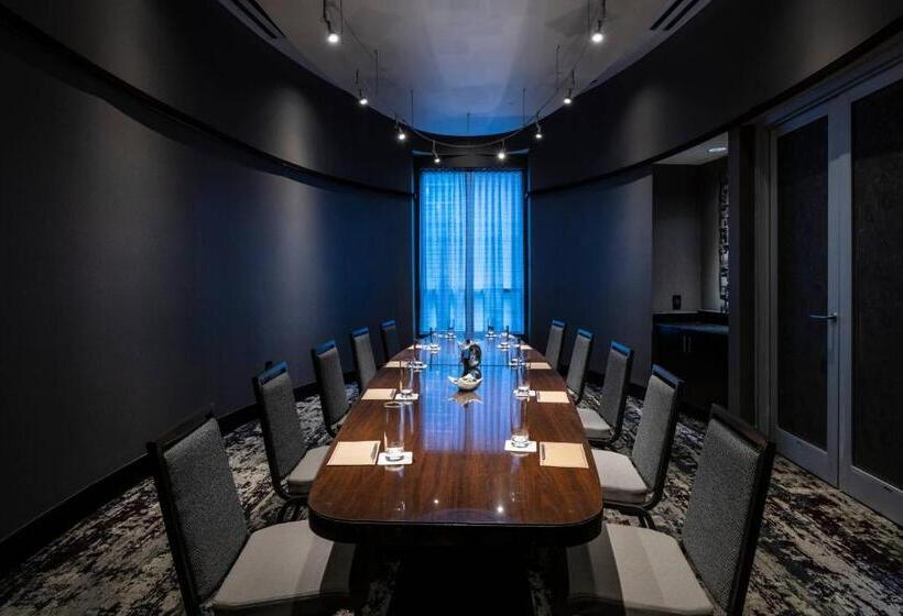 فندق Renaissance Boston Patriot Place