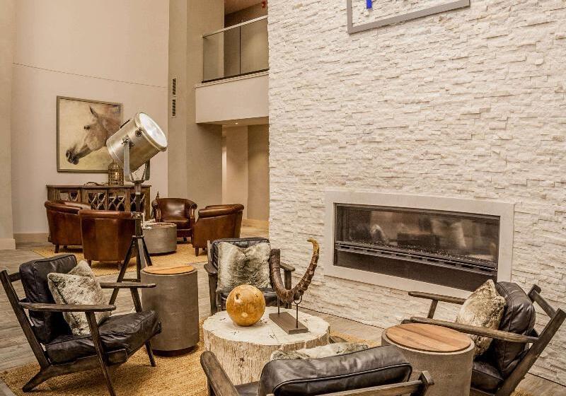 בית מלון כפרי Renovo Des Moines Urbandale,tapestry Collection Hilton