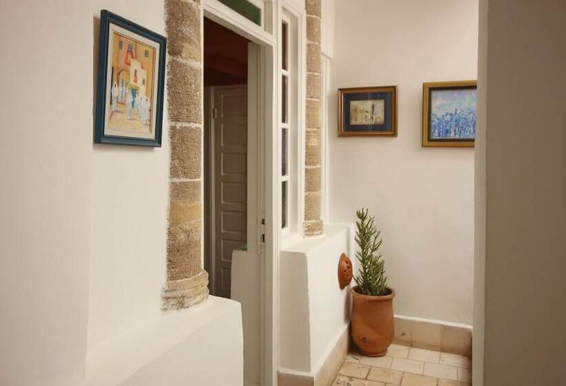 هتل Riad Dar Zayna