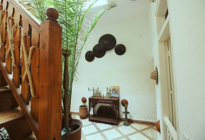 هتل Riad Dar Zayna