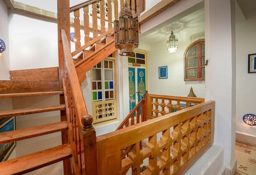 هتل Riad Dar Zayna