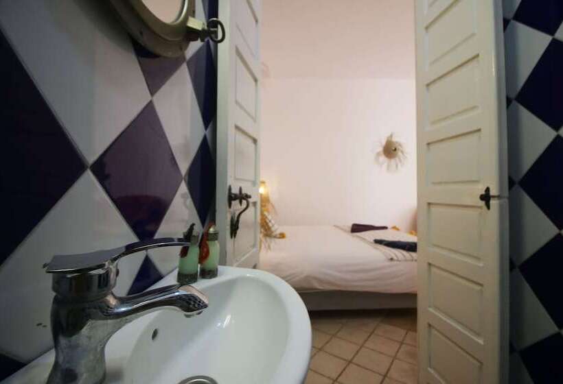 هتل Riad Dar Zayna