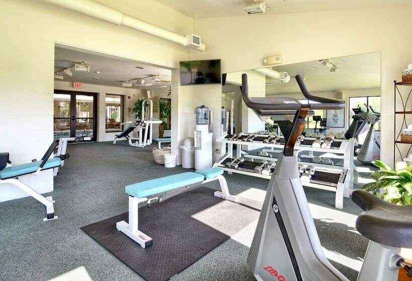 ホテル Roosevelt Inn And Suites Saratoga Springs