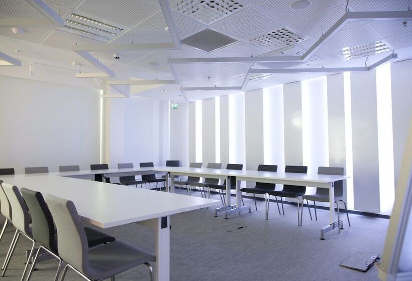 호텔 Scandic Tampere Station