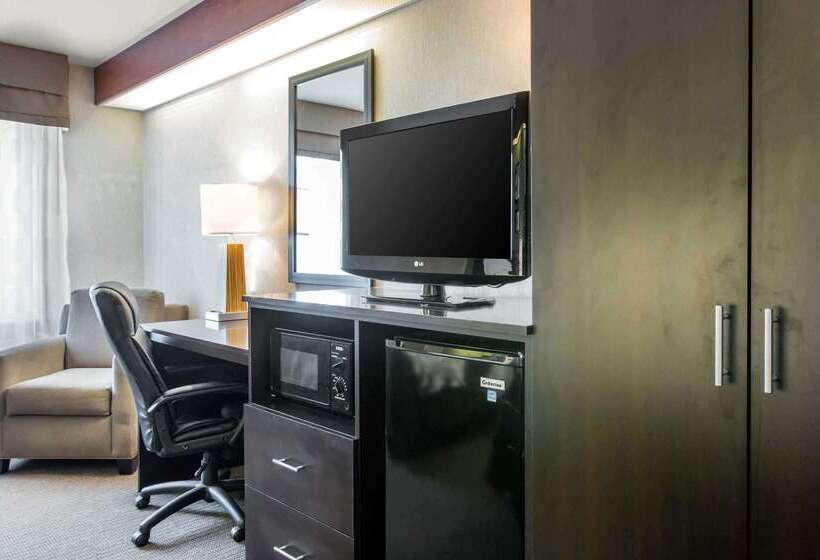 هتل Sleep Inn & Suites