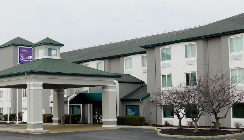 هتل Sleep Inn & Suites
