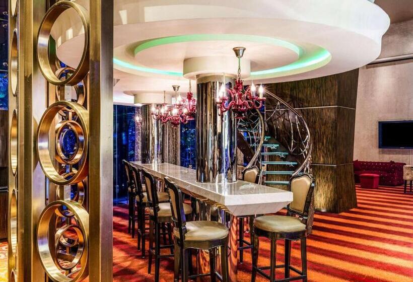 هتل Sofitel Mumbai BKC