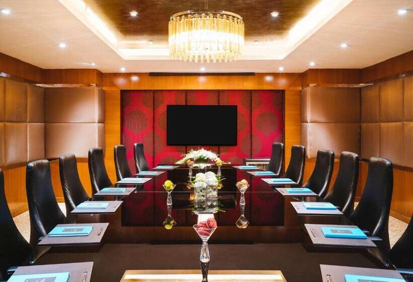 هتل Sofitel Mumbai BKC