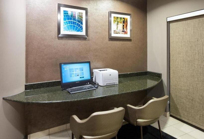 בית מלון כפרי Springhill Suites Indianapolis Fishers