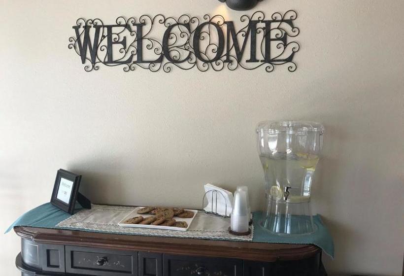 هتل Stay Wise Inn Cedaredge