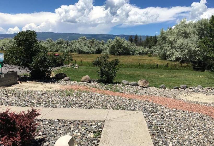 هتل Stay Wise Inn Cedaredge