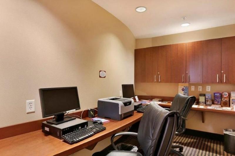 Staypineapple, The Maxwell Hotel, Seattle Center Seattle