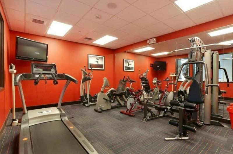 Staypineapple, The Maxwell Hotel, Seattle Center Seattle