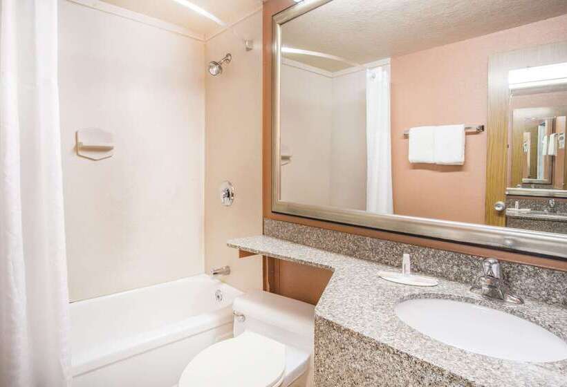 فندق Spark By Hilton Daleville Roanoke North