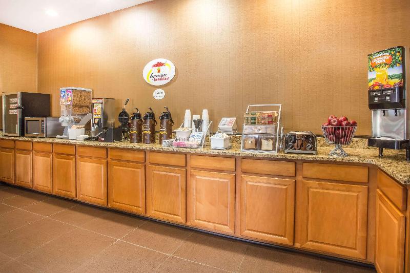 فندق Spark By Hilton Daleville Roanoke North