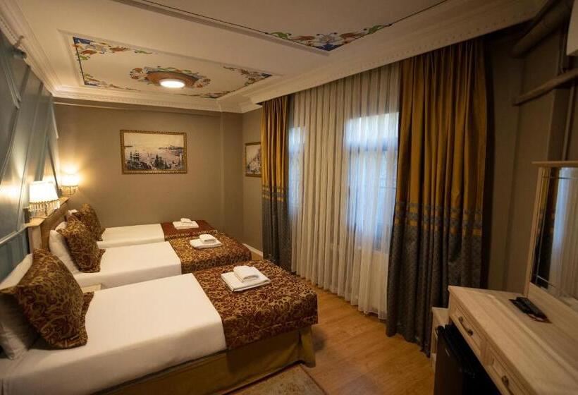 هتل Tashkonak Studio Suites