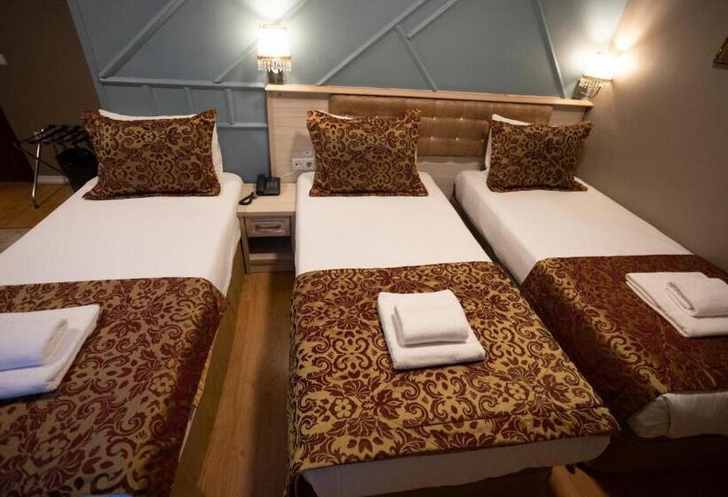 هتل Tashkonak Studio Suites