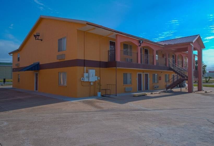 בית מלון כפרי Texas Inn San Benito Near Harlingen