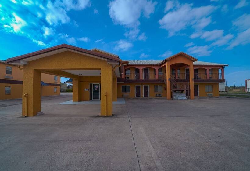 בית מלון כפרי Texas Inn San Benito Near Harlingen