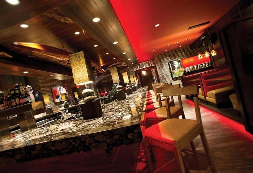 The Bohemian Hotel Savannah Riverfront, Autograph Collection