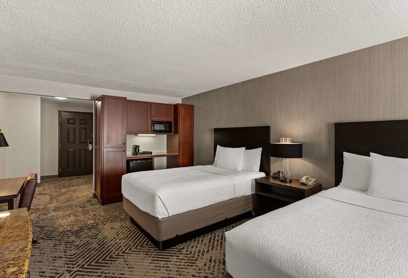 The Clover Hotel, Ascend Hotel Collection