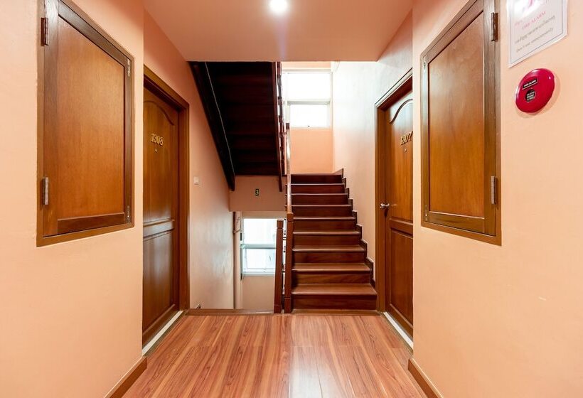 ホテル Thipurai Beach