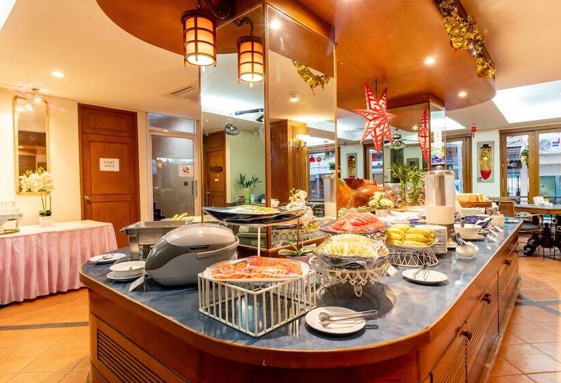 ホテル Thipurai Beach