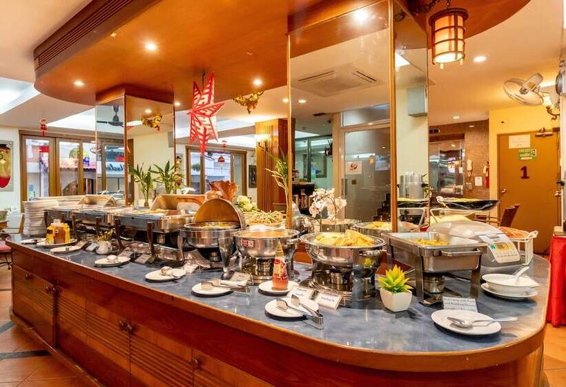 ホテル Thipurai Beach