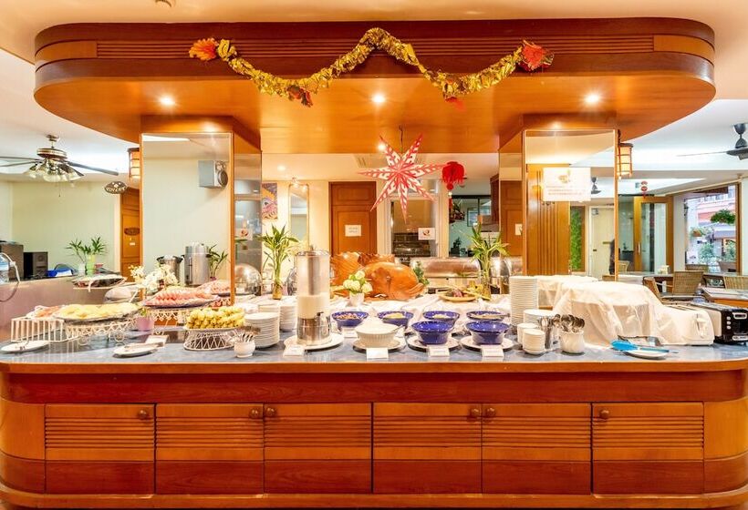 ホテル Thipurai Beach