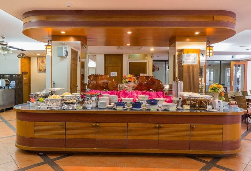 ホテル Thipurai Beach