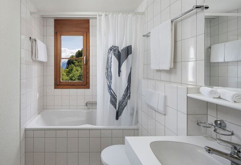 فندق Und Naturhaus Bellevue