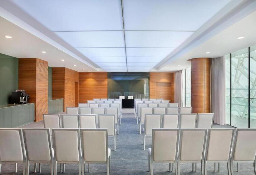 هتل W Abu Dhabi  Yas Island