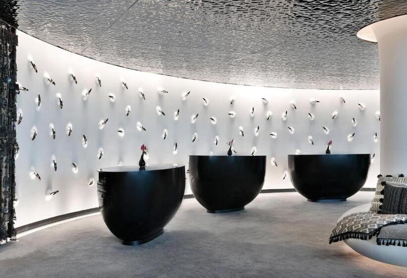 هتل W Abu Dhabi  Yas Island