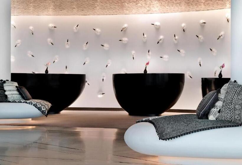 هتل W Abu Dhabi  Yas Island